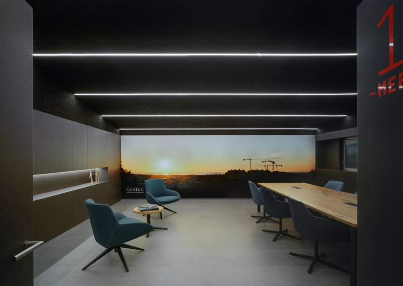 GESTEC / Dise�o integra oficinas por Rocamora dise�o y arquitectura