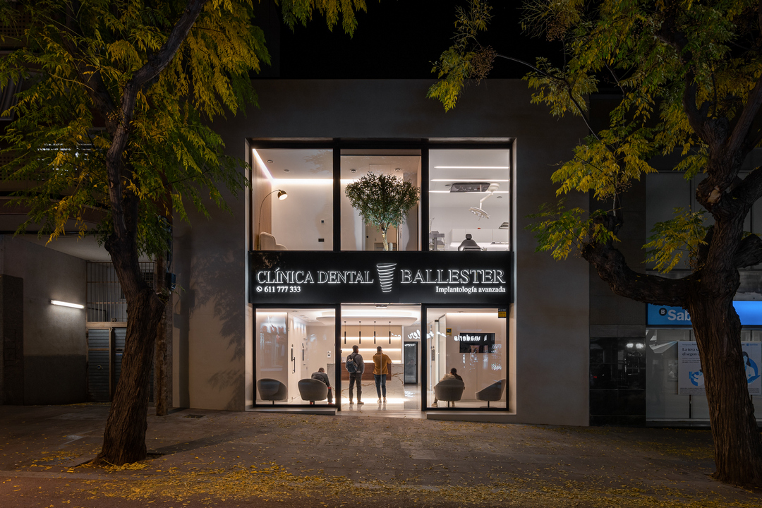 Cl�nica Dental Ballester