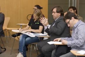 Alumno expresando su opini�n
