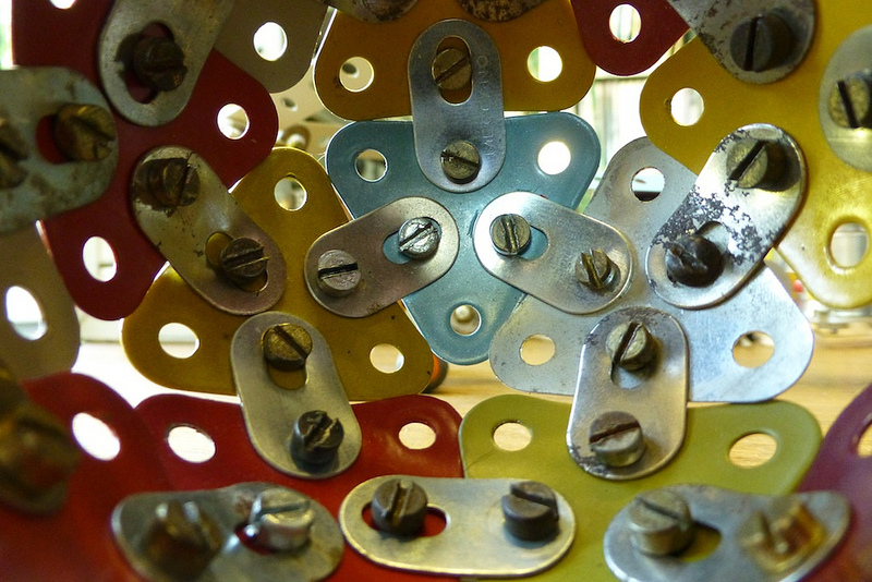 Meccano Ball (Inside view!) ©Elsie esq in Flickr. CC BY 2.0 (2012)
