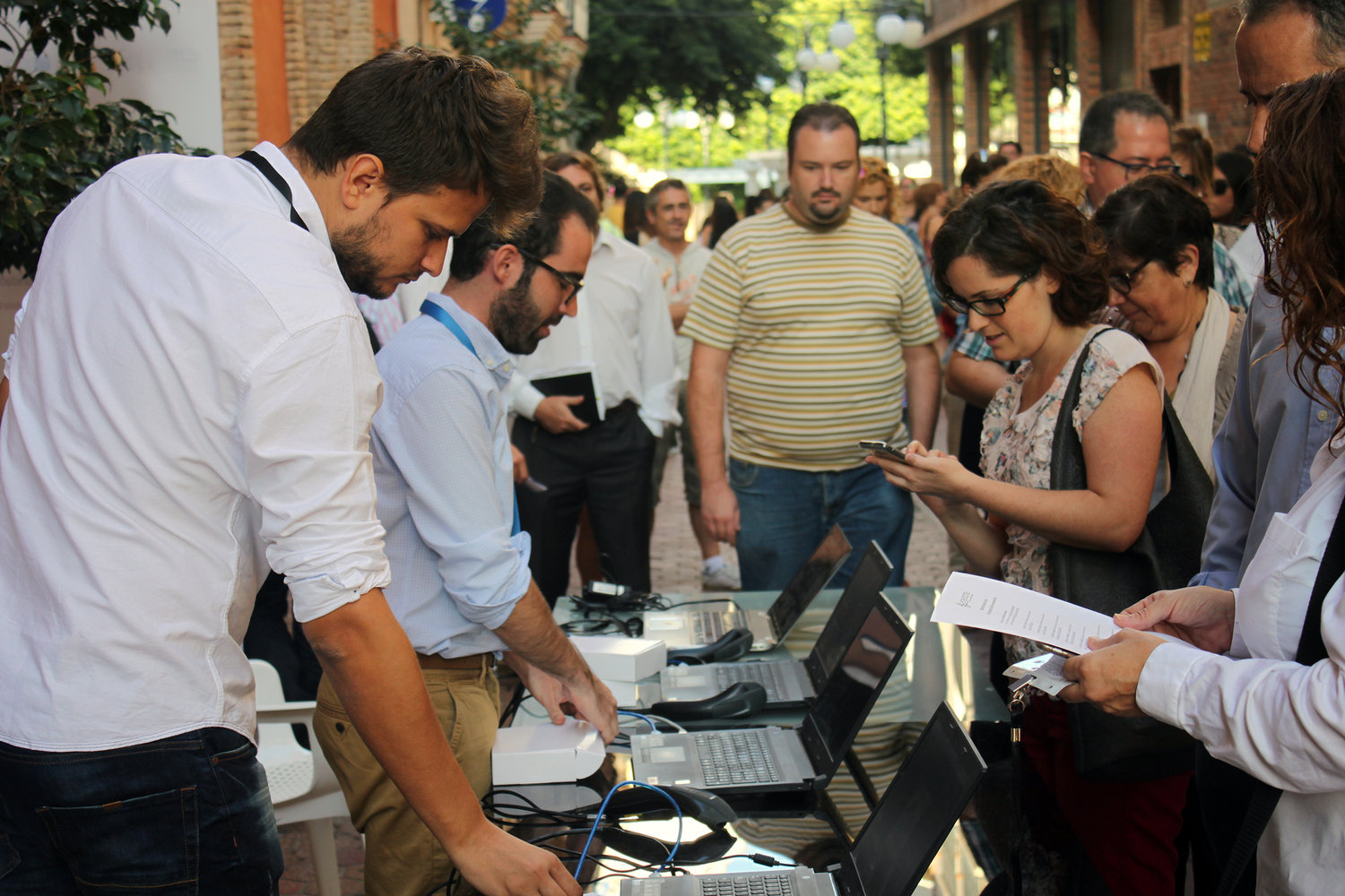 Acreditaciones 2 Enrédate Alzira 2015
