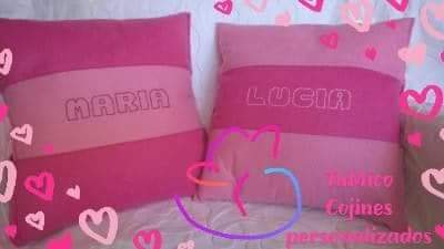 Coj�n Mar�a y Luc�a