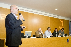 Ponentes. Guzmán López, Jil van Eyle, Empar Fayos, Ricardo Lop