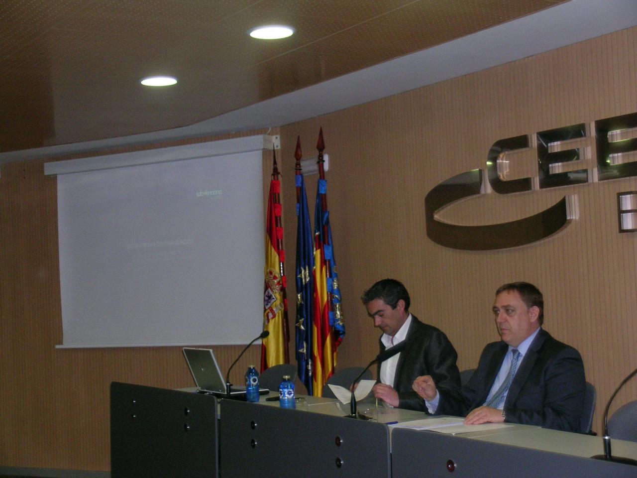 Joaquin Alcazar y Jose Javier Garc�a Zamora